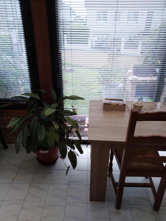 Chez Myla Chambre Avec Tv Ecran Plat Et Salle De Bain Privative Bourges Exteriör bild